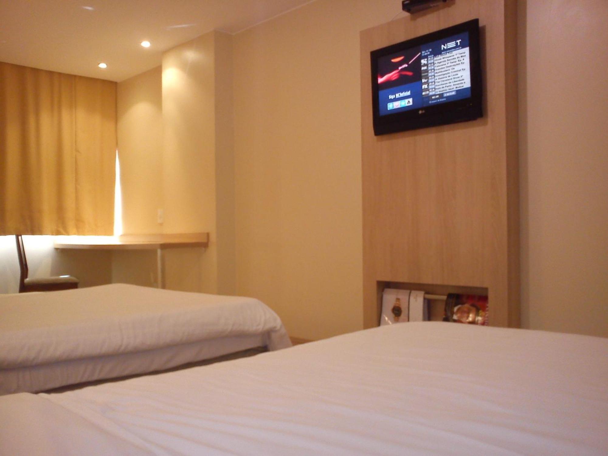 Brasilia Imperial Hotel E Eventos Экстерьер фото